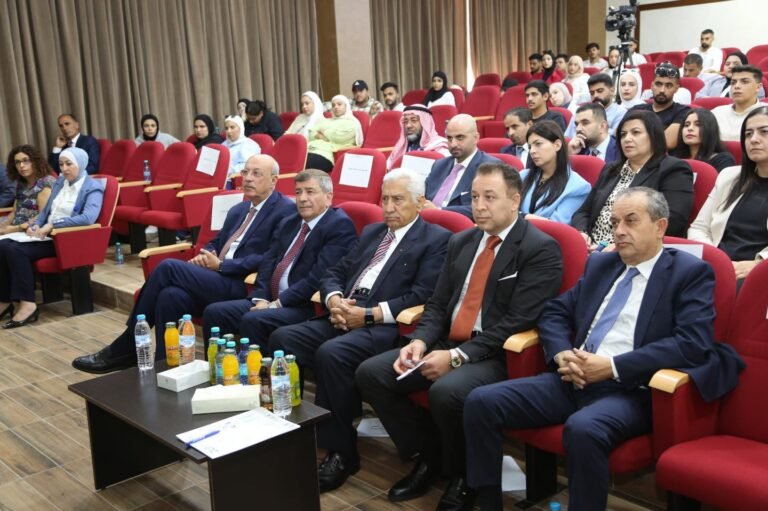 جلسة حوارية بالتعاون بين المركز الوطني لحقوق الإنسان وكلية الحقوق في جامعة الزيتونة الأردنية