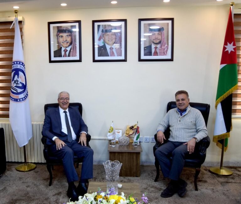 رئيس منتدى الأردن لحوار السياسات يزور جامعة إربد الأهلية بهدف توقيع مذكرة تفاهم مشتركة بين الطرفين