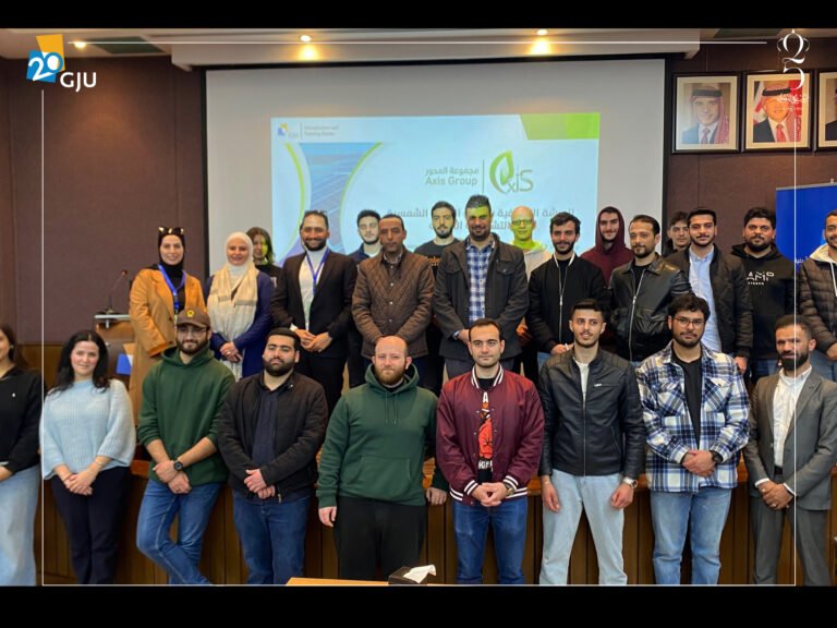 ورشة عمل حول أنظمة الطاقة الشمسية في الجامعة الألمانية الأردنية