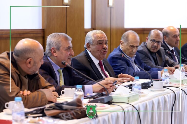 أكاديميّونَ وسياسيّون: الأردنُّ أمامَ فرصةٍ تاريخيّةٍ لإعادةِ بناءِ العلاقاتِ مع سوريا وتعزيزِ دورِه الإستراتيجيِّ في المنطقة