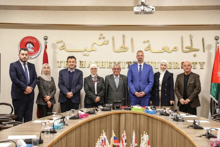 “الهاشمية” وشركة الرام للصناعات الدوائية يوقعان اتفاقية تعاون مشترك