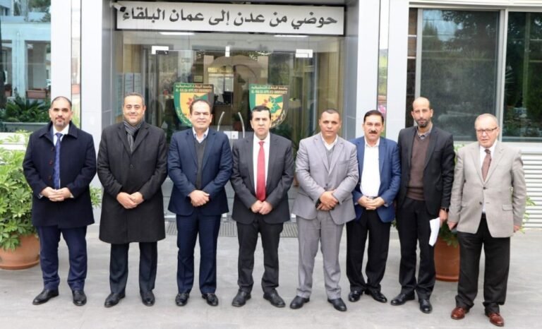 رئيس وأعضاء مجلس محافظة جرش يشكرون رئيس جامعة البلقاء التطبيقية ويؤكدون دعمهم لتطوير التعليم في المحافظة