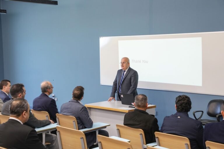 الحياري: الجامعة الهاشمية أعدت مركزا رائدا في الفحوصات الإنشائية على المستويين المحلي والدولي