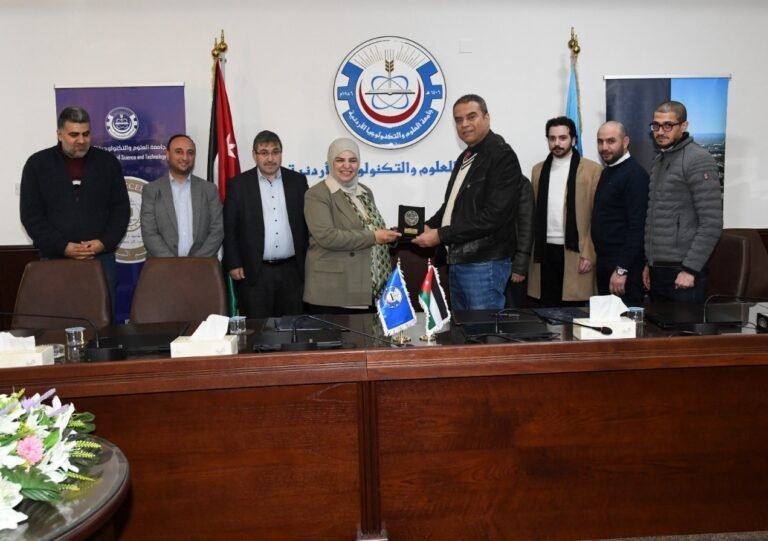جامعة العلوم والتكنولوجيا الأردنية توقع اتفاقية تعاون مع شركة الأولى لإنتاج البذور