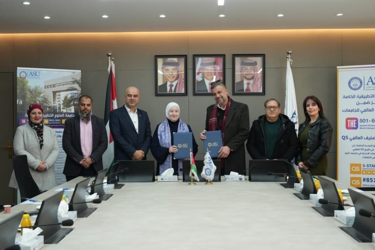 التطبيقية توقّع اتفاقيتي تعاون لدعم الفنون والتصميم مع “جوباك” ورابطة الفنانين التشكيليين الأردنيين