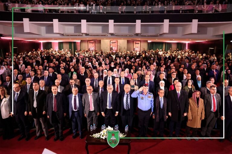 الجامعة الأردنيّة تحتفلُ بالعيد ال(63) لميلاد جلالة الملك عبد الله الثّاني ابن الحسين، وتطلّق مَغناة وطنيّة فريدة باسم: (ملك وجامعة)