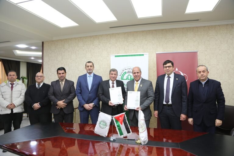 توقيع مذكرة تفاهم بين جامعتي الزيتونة الأردنية والطفيلة التقنية لتعزيز التعاون الأكاديمي والبحثي