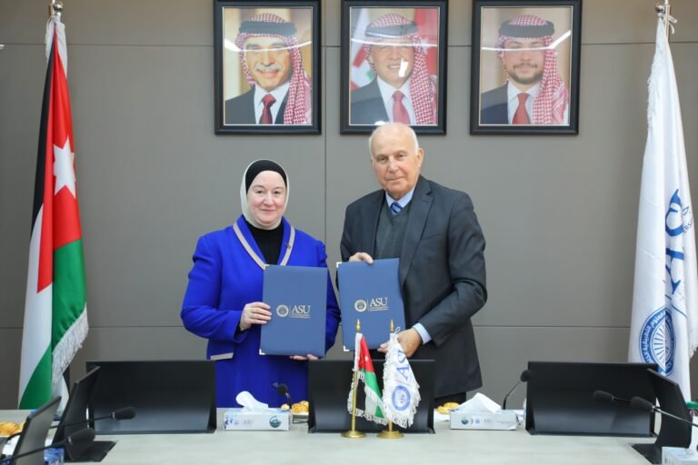 “العلوم التطبيقية” و “الوطني لمكافحة الأوبئة” يوقعان مذكرة تفاهم