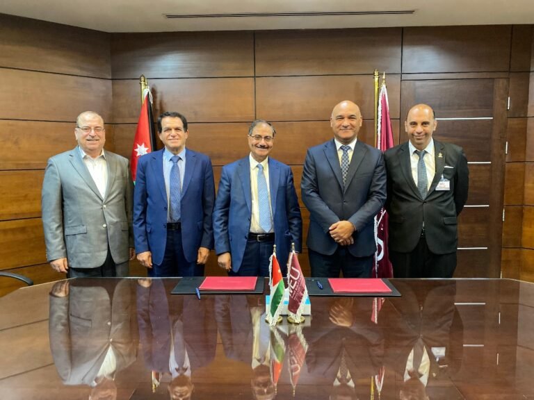 اتفاقية تعاون بين “الشرق الأوسط” و”الجمعية الأردنية للبحث العلمي والإبداع والريادة”