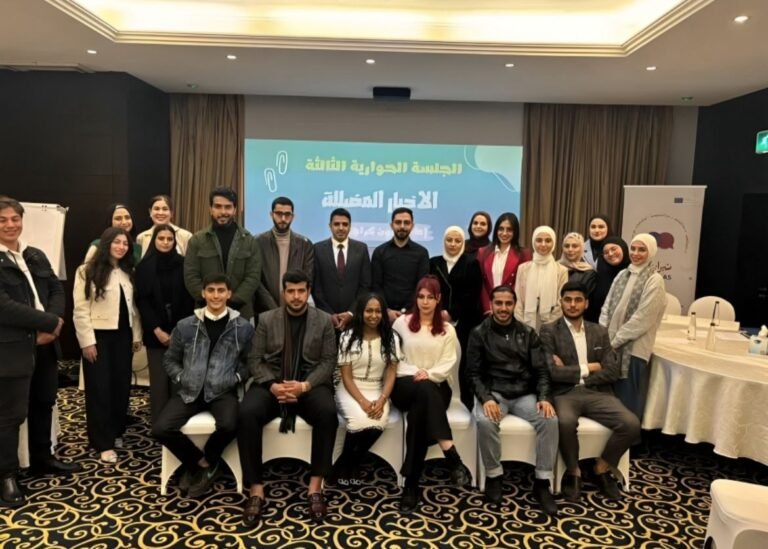 طلبة “إعلام الشرق الأوسط” يجذبون الأنظار في مبادرة “إعلام بلا كراهية”