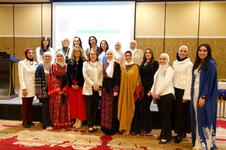 “الشرق الأوسط” تسلط الضوء على قصص نسائية مثمرة ومؤثرة خلال إفطارٍ رمضانيّ ضمن مشروع “دربنا”