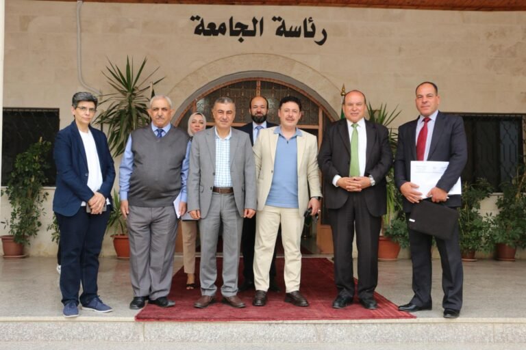 جامعة جرش توقع مذكرة تفاهم مشتركة مع شركة رؤية 2030