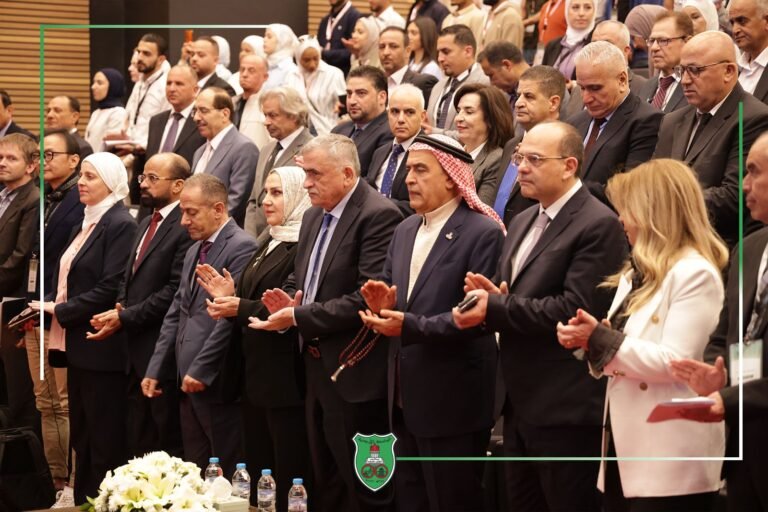 علوم الرياضة في الجامعةِ الأردنيّةِ تعرضُ لمستجداتِ الرّياضةِ التّنافسيّةِ والصّحّيّةِ في فعّاليّاتِ أيّامها العلميّةِ