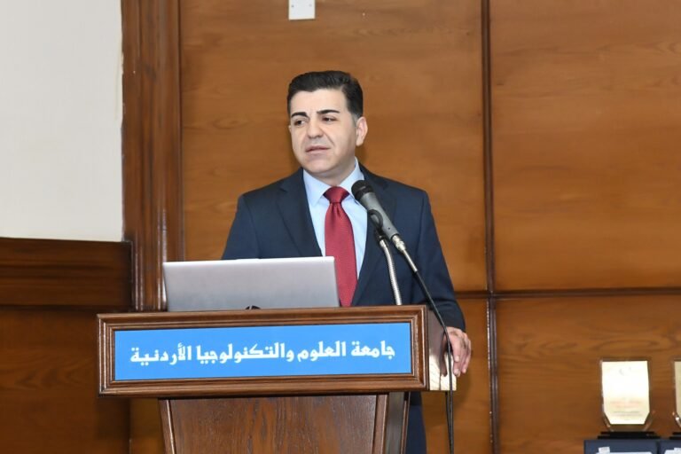 جامعة العلوم والتكنولوجيا تنظّم فعالية “نافذة على تخصص العلاج التنفسي”