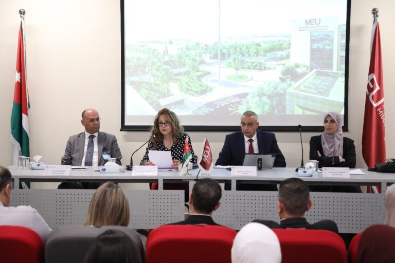 “الشرق الأوسط” تستحضر سيرة الأديب الراحل خالد المحادين في افتتاحية “أديب من بلادي”