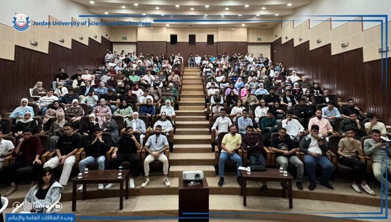 عمادة شؤون الطلبة تطلق لجانها لإرشاد الطلبة المستجدين