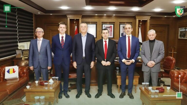 جامعة البلقاء التطبيقية تبحث سبل تطوير مشروع “UPTAKERS” في مجال تطبيقات الواقع الافتراضي