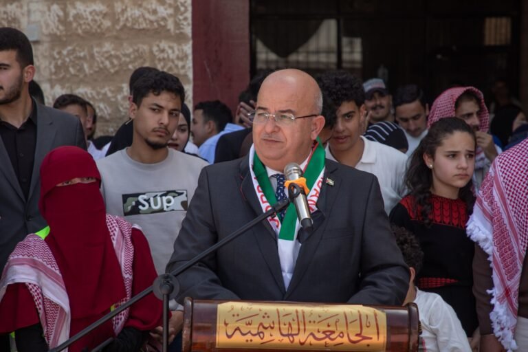 الجامعة الهاشميّة تجدّد العهد في يوم العَلَم في احتفالٍ وطنيّ جسّد معاني الانتماء والمسؤولية